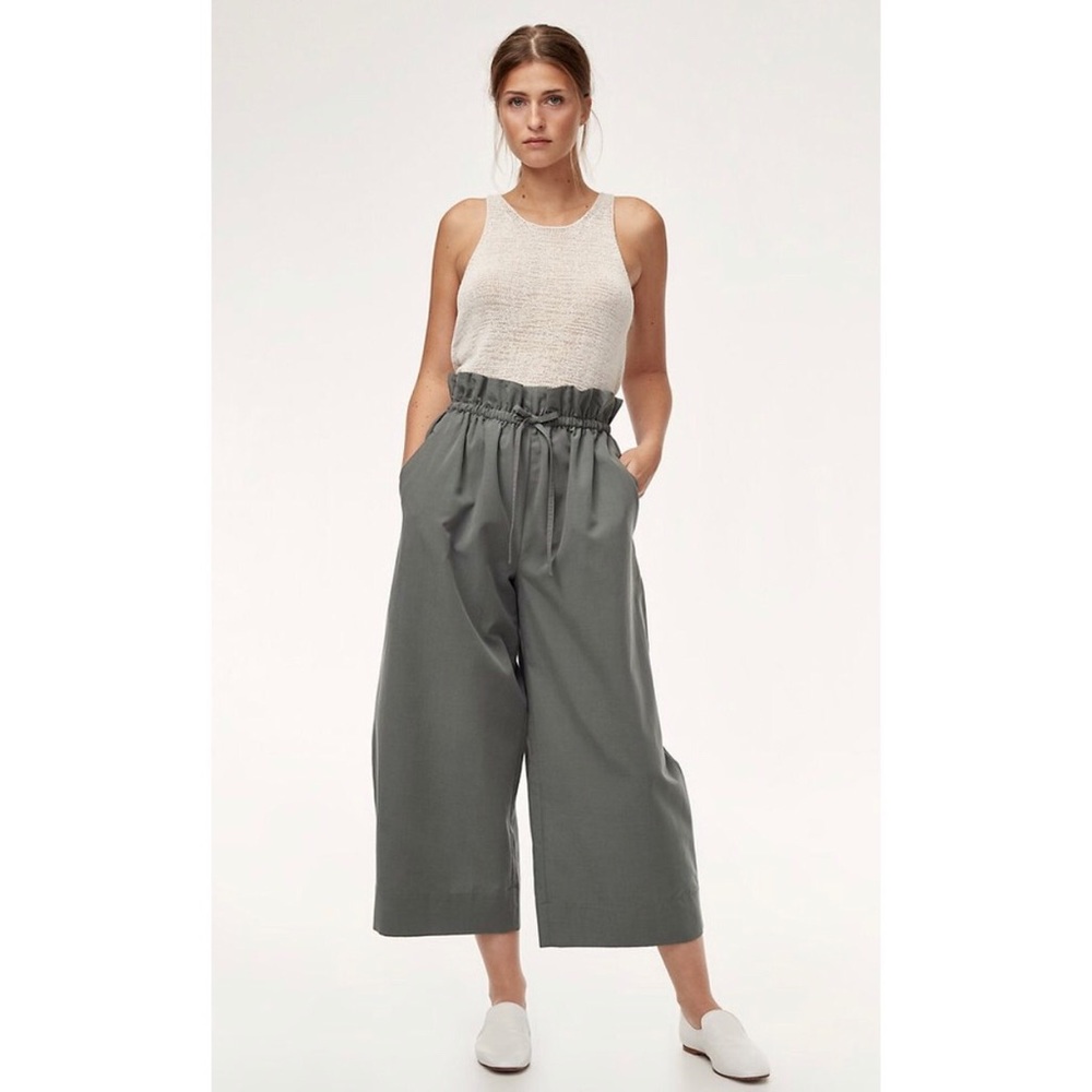 Aritzia Babaton Eugenie Knit Tank